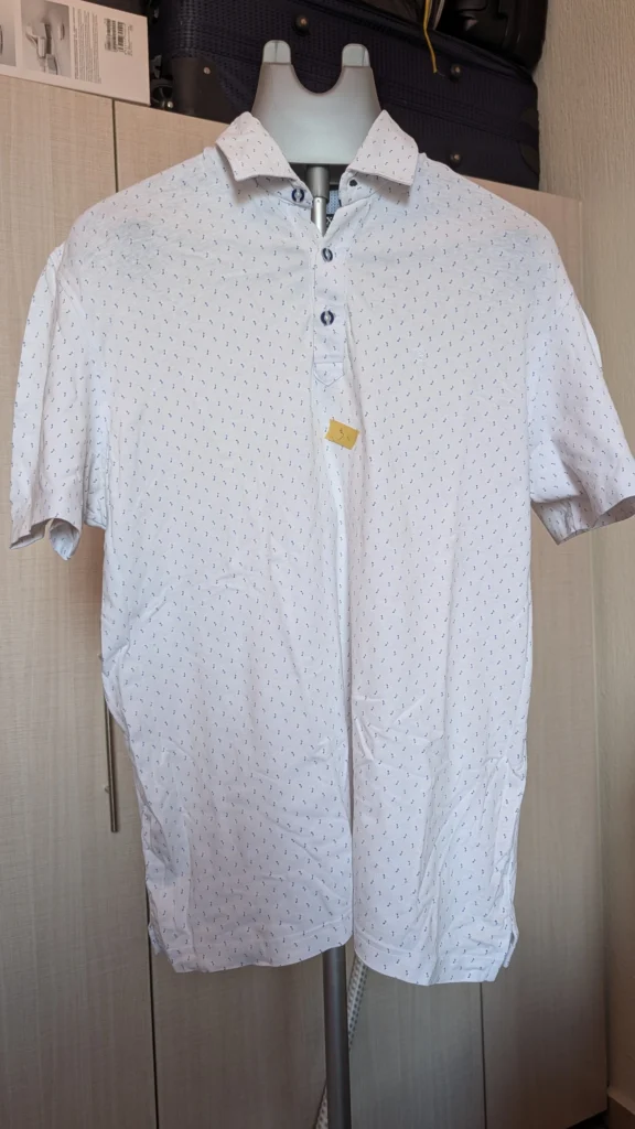 Camisa tipo polo