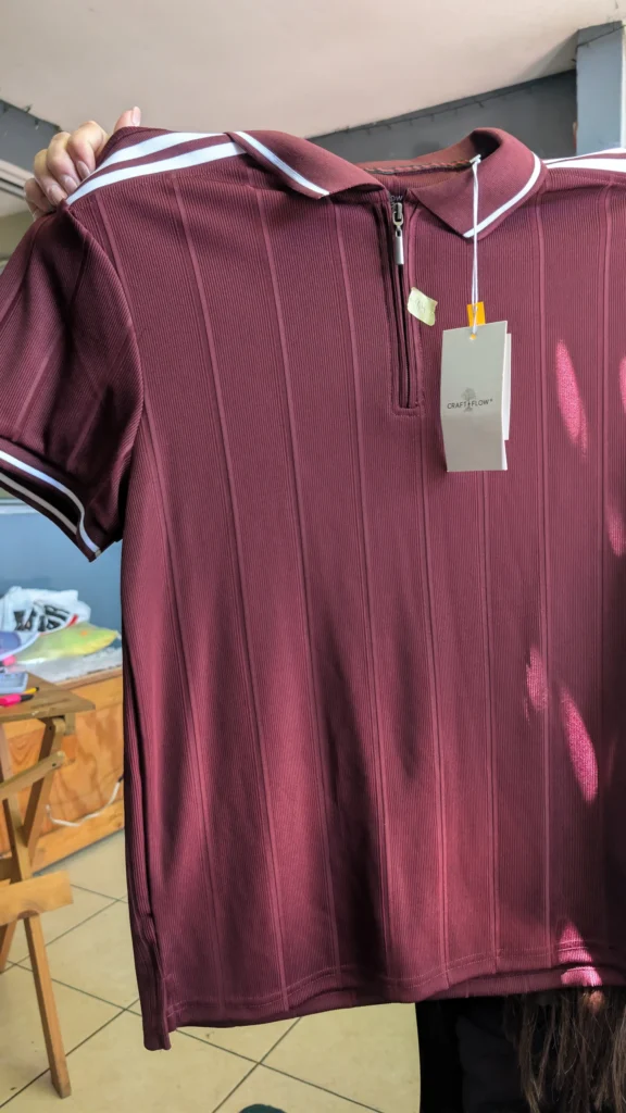 Camisa tipo polo