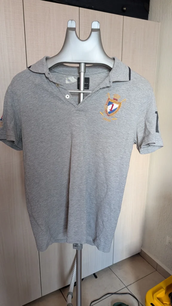 camisa tipo polo